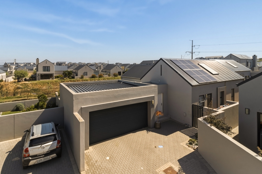 3 Bedroom Property for Sale in Aan de Wijnlanden Western Cape